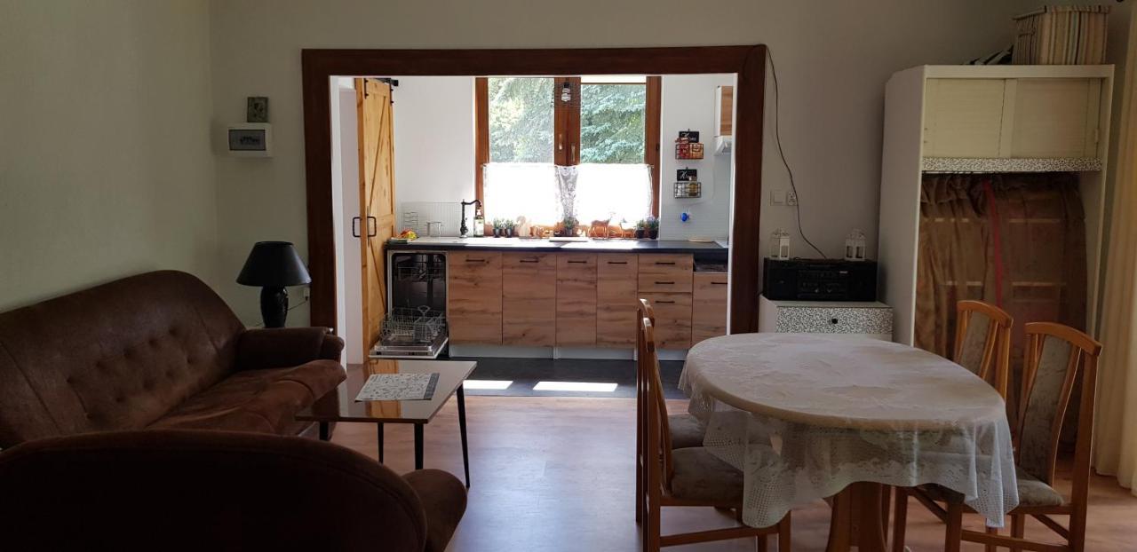 Letnisko Wiolinkowo Villa Sarnaki ภายนอก รูปภาพ